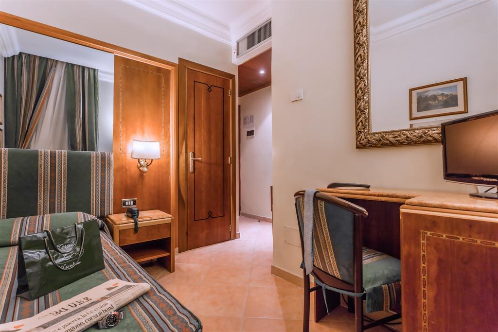 Raeli Hotel Noto Roma Exterior foto